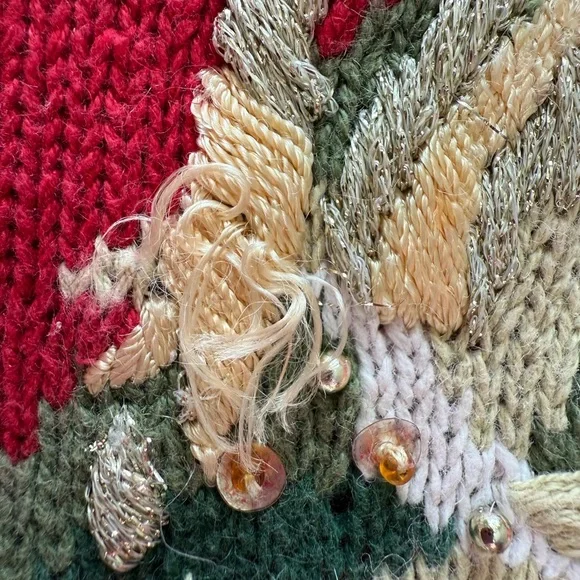 Christmas Sweater - Picture 6 of 9